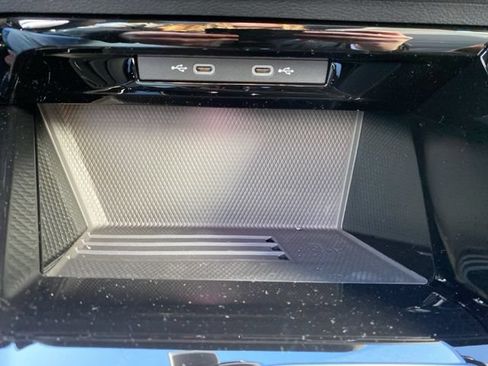 New 2026 Volkswagen GTI SE FWD image 36