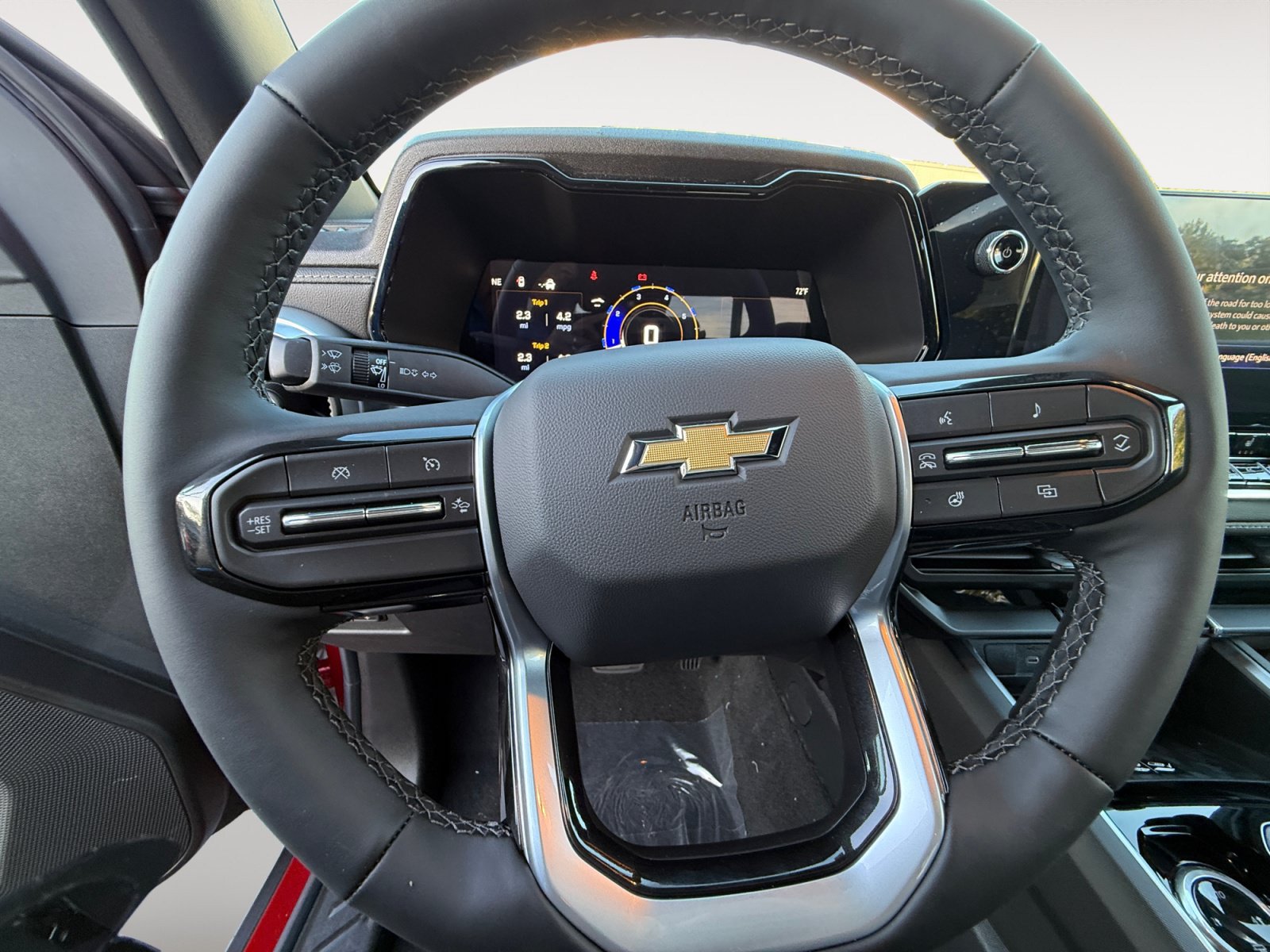 New 2026 Chevrolet Colorado LT w/ LT Convenience Package AWD/4WD image 12