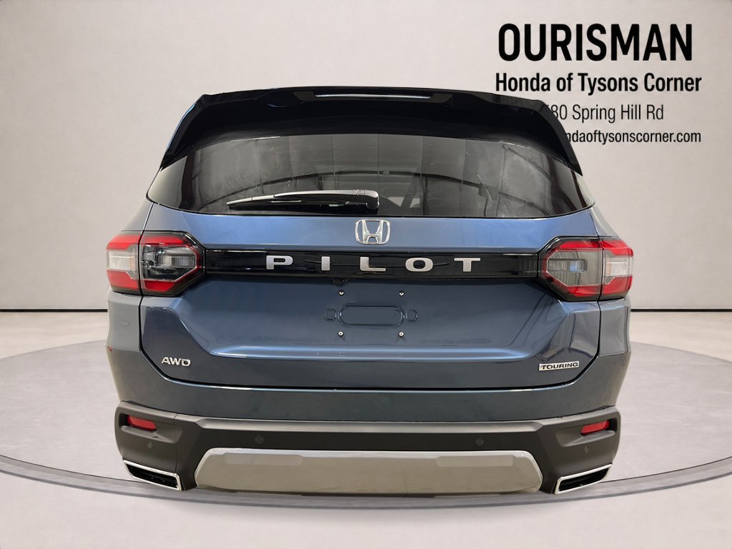 New 2026 Honda Pilot Touring image 4