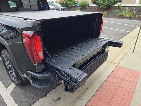 Used 2026 GMC Sierra 1500 AT4 w/ Technology Package AWD/4WD image 62