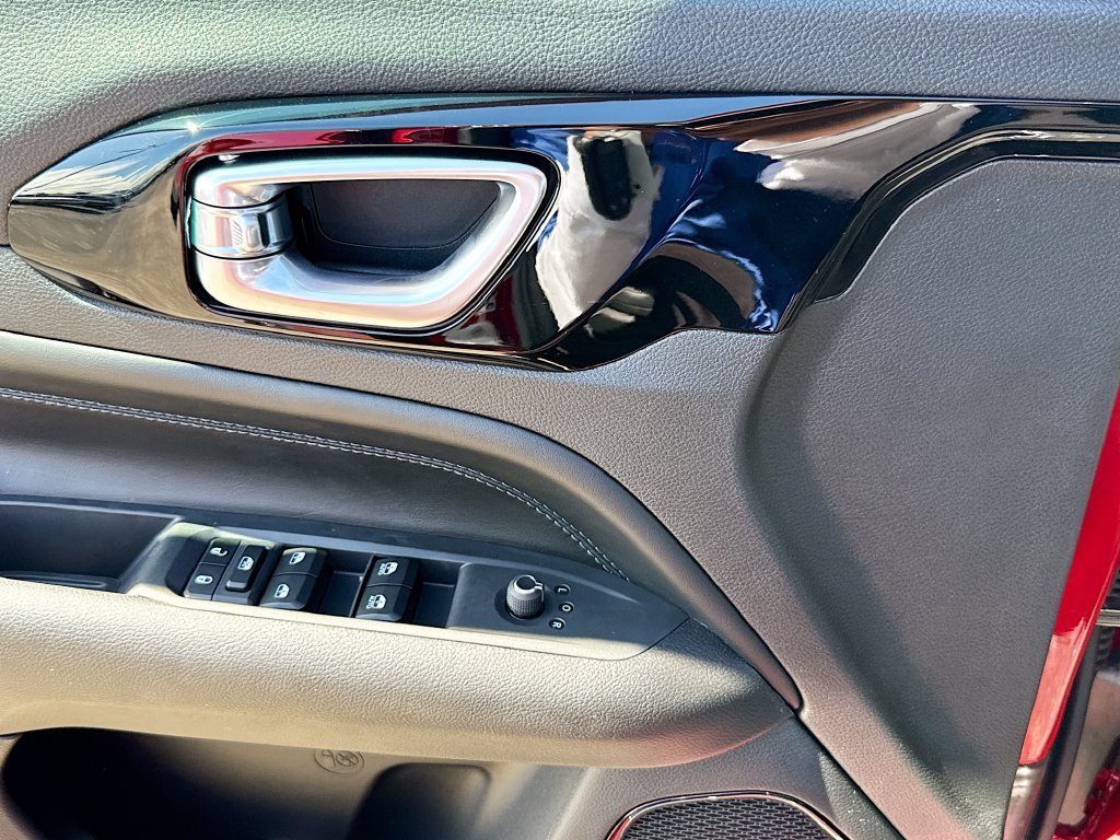 New 2026 Jeep Compass Latitude AWD/4WD image 17