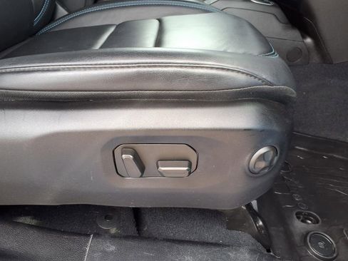 Used 2024 Jeep Wrangler Unlimited Rubicon 4xe AWD/4WD image 14