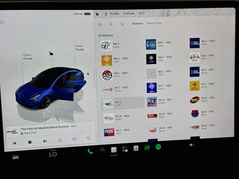 Used 2023 Tesla Model 3 Standard Range RWD image 19