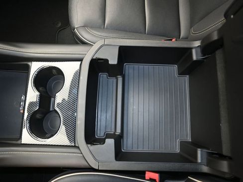 Certified 2023 Chevrolet Suburban Premier RWD image 20