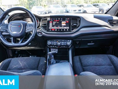 Used 2025 Dodge Durango GT RWD image 28