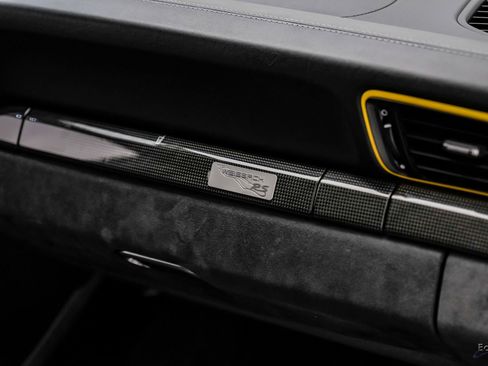 Used 2018 Porsche 911 GT2 RS w/ Weissach Package RWD image 83