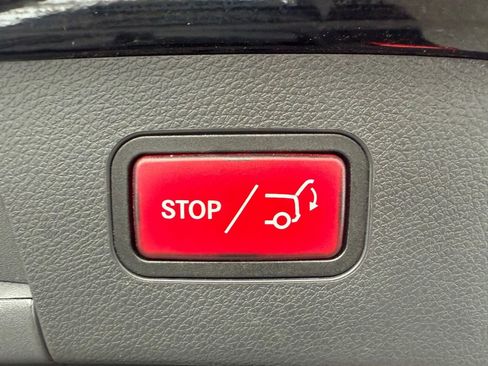 Used 2015 Mercedes-Benz GLA 250 4MATIC image 26