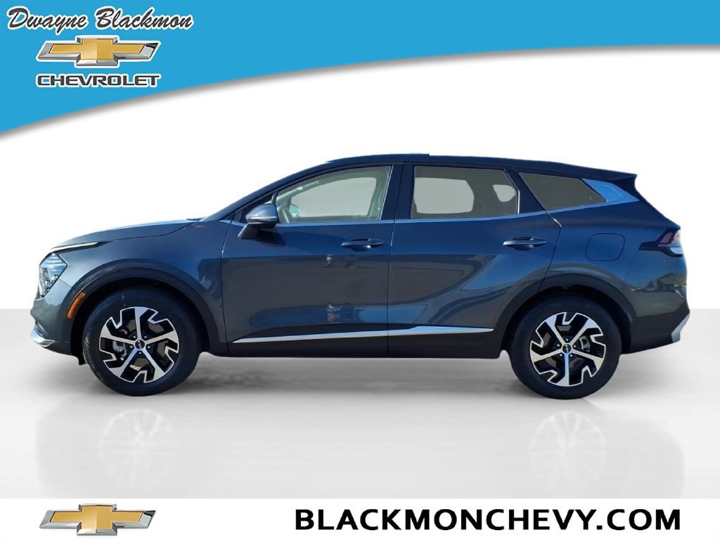 Used 2024 Kia Sportage EX FWD image 6