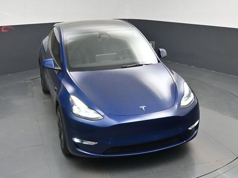 Used 2025 Tesla Model Y Long Range AWD/4WD image 26