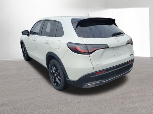 Certified 2023 Honda HR-V Sport image 16
