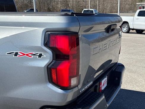 New 2026 Chevrolet Colorado LT w/ LT Convenience Package AWD/4WD image 12