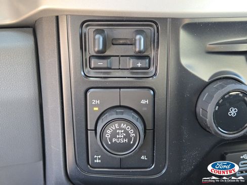 New 2026 Ford F250 XLT w/ XLT Premium Package image 14