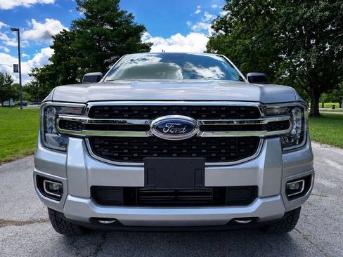 Used 2024 Ford Ranger XLT w/ Equipment Group 301A High AWD/4WD image 9