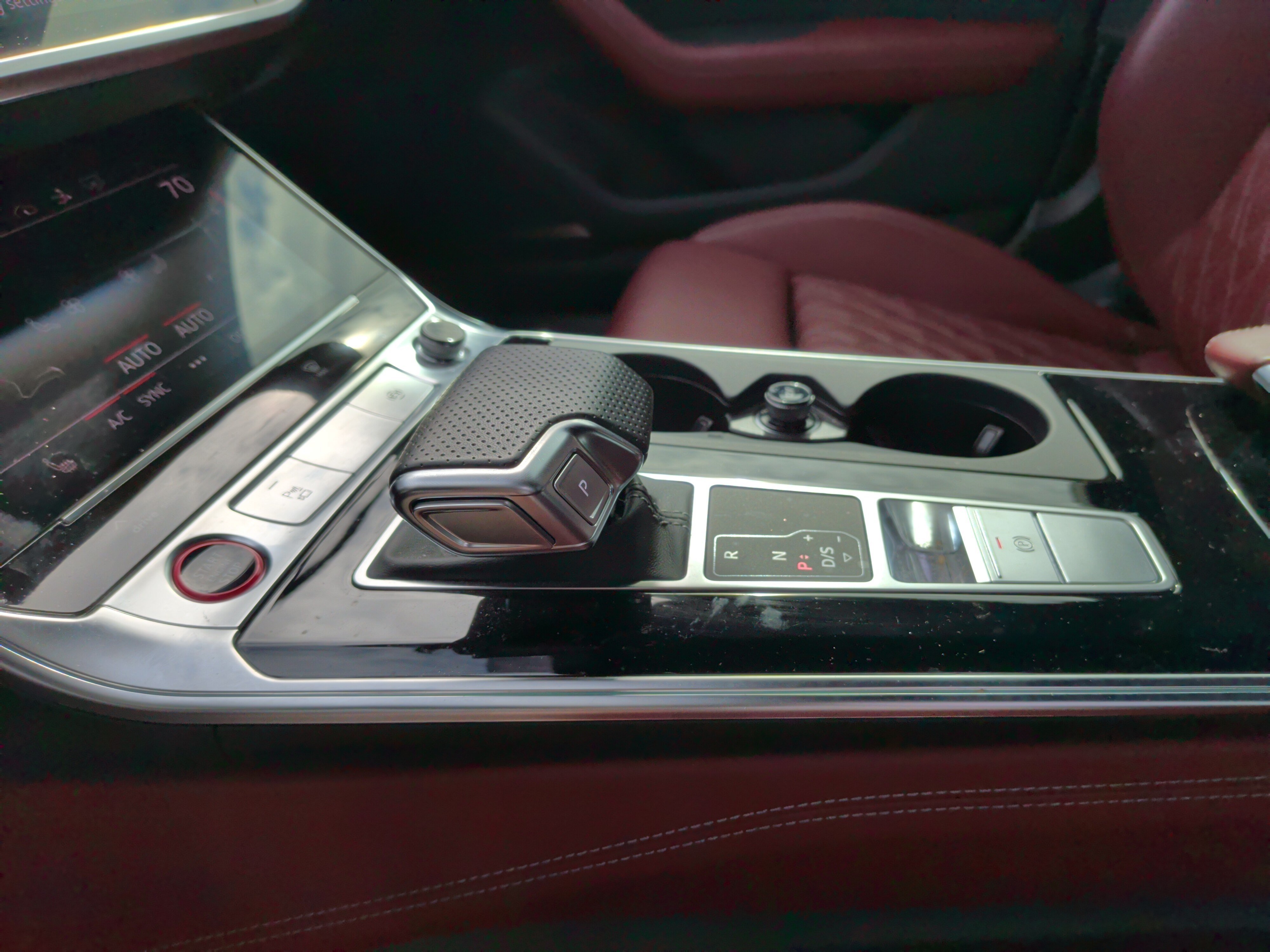 Certified 2024 Audi S7 Premium Plus w/ Premium Plus Package AWD/4WD image 25
