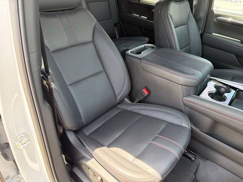 Used 2025 Chevrolet Tahoe RST w/ Comfort Package RWD image 10