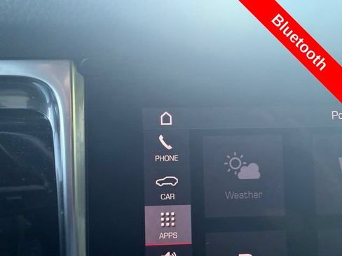 Used 2021 Porsche Macan AWD/4WD image 31