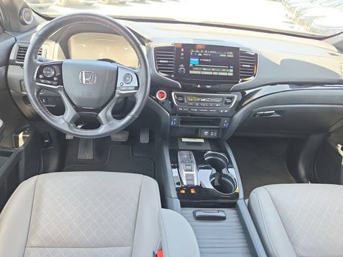 Used 2023 Honda Passport Elite image 9