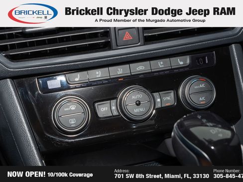 Used 2024 Volkswagen Jetta SEL image 22