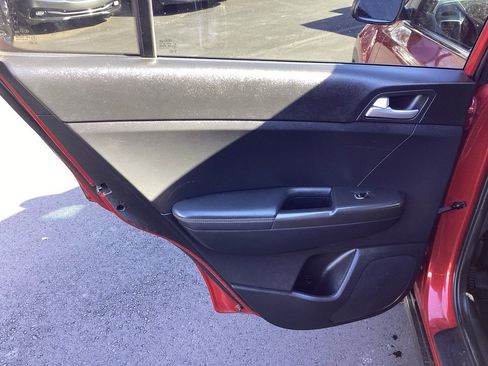 Used 2019 Kia Sportage LX image 25