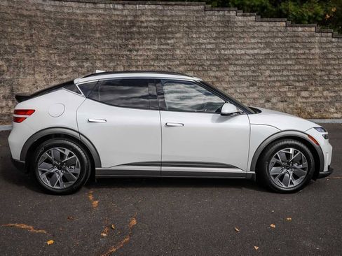 New 2025 Genesis GV60 Advanced image 2