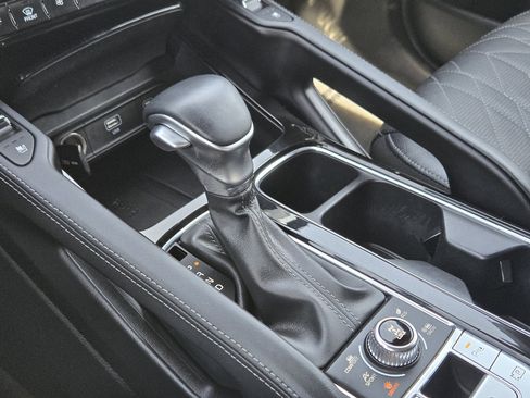 Used 2025 Kia Telluride SX X-Line image 9