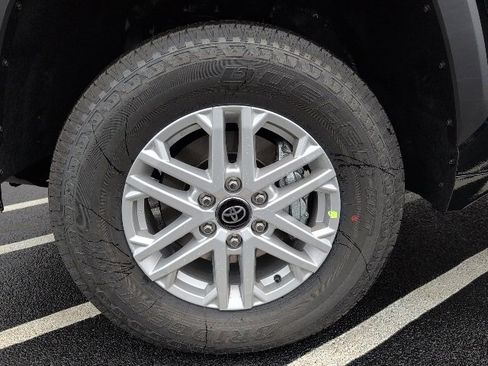 New 2026 Toyota Tundra SR5 image 10