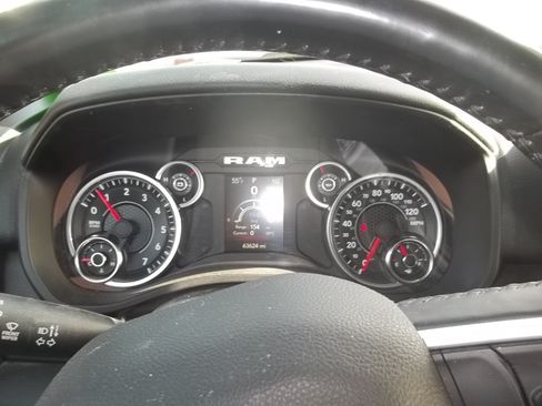 Used 2021 RAM 1500 Big Horn AWD/4WD image 8