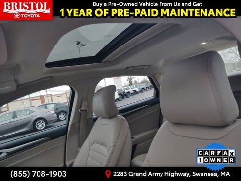 Used 2017 Ford Fusion SE w/ Fusion SE Technology Package image 21