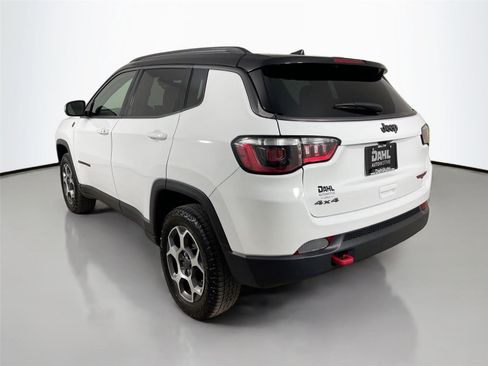 Used 2022 Jeep Compass Trailhawk w/ Trailhawk Convenience Group image 10