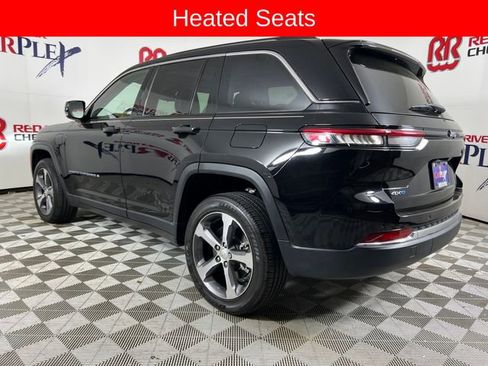 Used 2022 Jeep Grand Cherokee Limited 4xe image 7