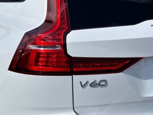 Certified 2021 Volvo V60 T5 Cross Country w/ Climate Package image 26
