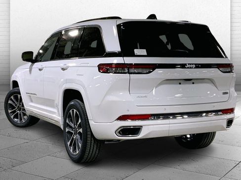 New 2025 Jeep Grand Cherokee Overland w/ Adv Protech Group III AWD/4WD image 3
