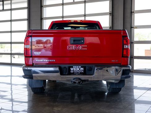 Used 2014 GMC Sierra 1500 SLE w/ Suspension Package, Off-Road RWD image 4