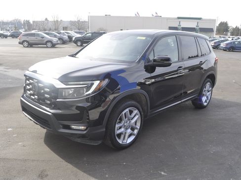 Certified 2024 Honda Passport EX-L image 3