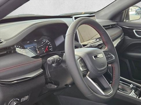 New 2026 Jeep Compass Trailhawk image 3