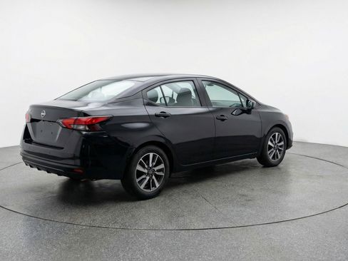 Used 2025 Nissan Versa SV FWD image 9