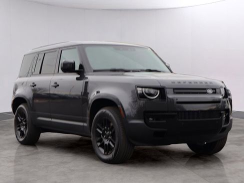 New 2026 Land Rover Defender 110 S AWD/4WD image 3