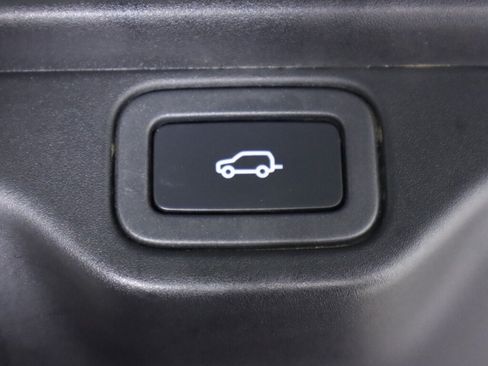 Used 2017 Land Rover Range Rover HSE AWD/4WD image 40