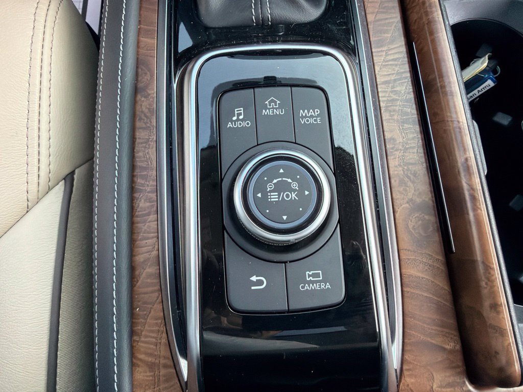 Used 2023 Nissan Armada SL w/ Captain's Chairs Package AWD/4WD image 40