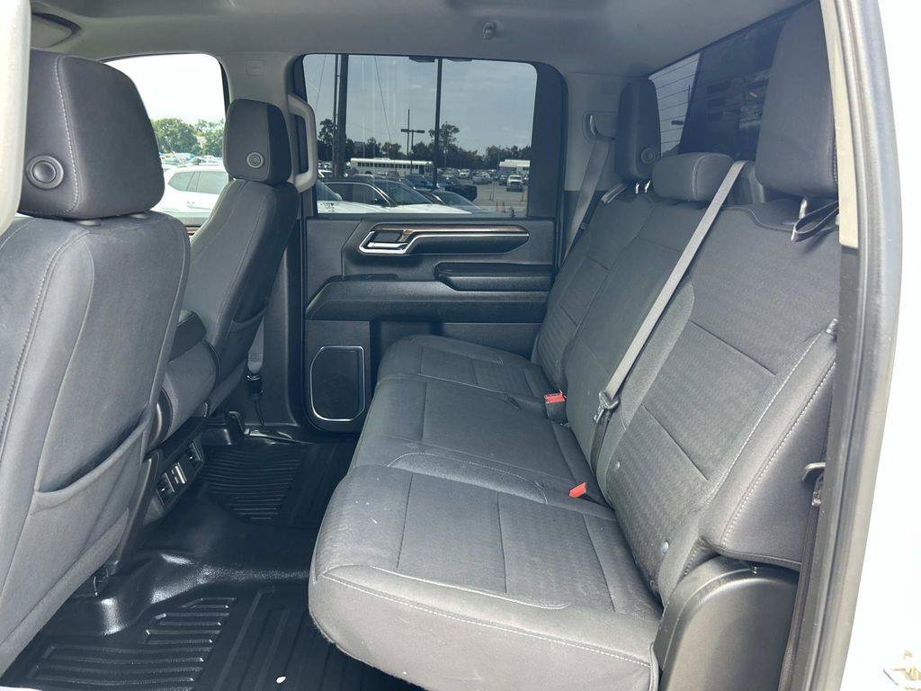 Used 2024 Chevrolet Silverado 3500 LT w/ Convenience Package AWD/4WD image 28