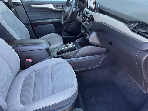 Certified 2022 Ford Escape SE w/ Convenience Package FWD image 19