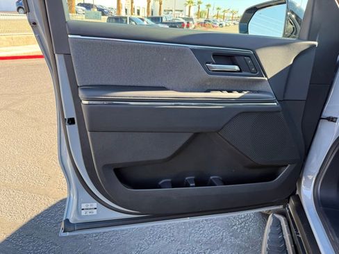 New 2026 GMC Sierra EV Elevation image 19