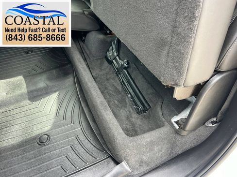 Used 2020 Chevrolet Silverado 1500 LT w/ All-Star Edition AWD/4WD image 18