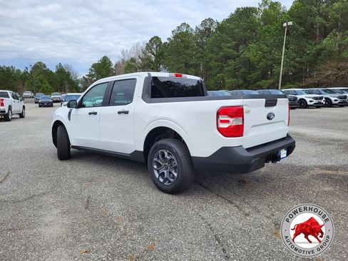 New 2026 Ford Maverick XLT w/ XLT Luxury Package FWD image 4