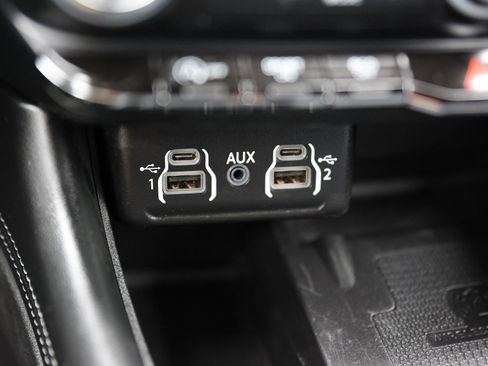 Used 2022 Dodge Durango GT image 30