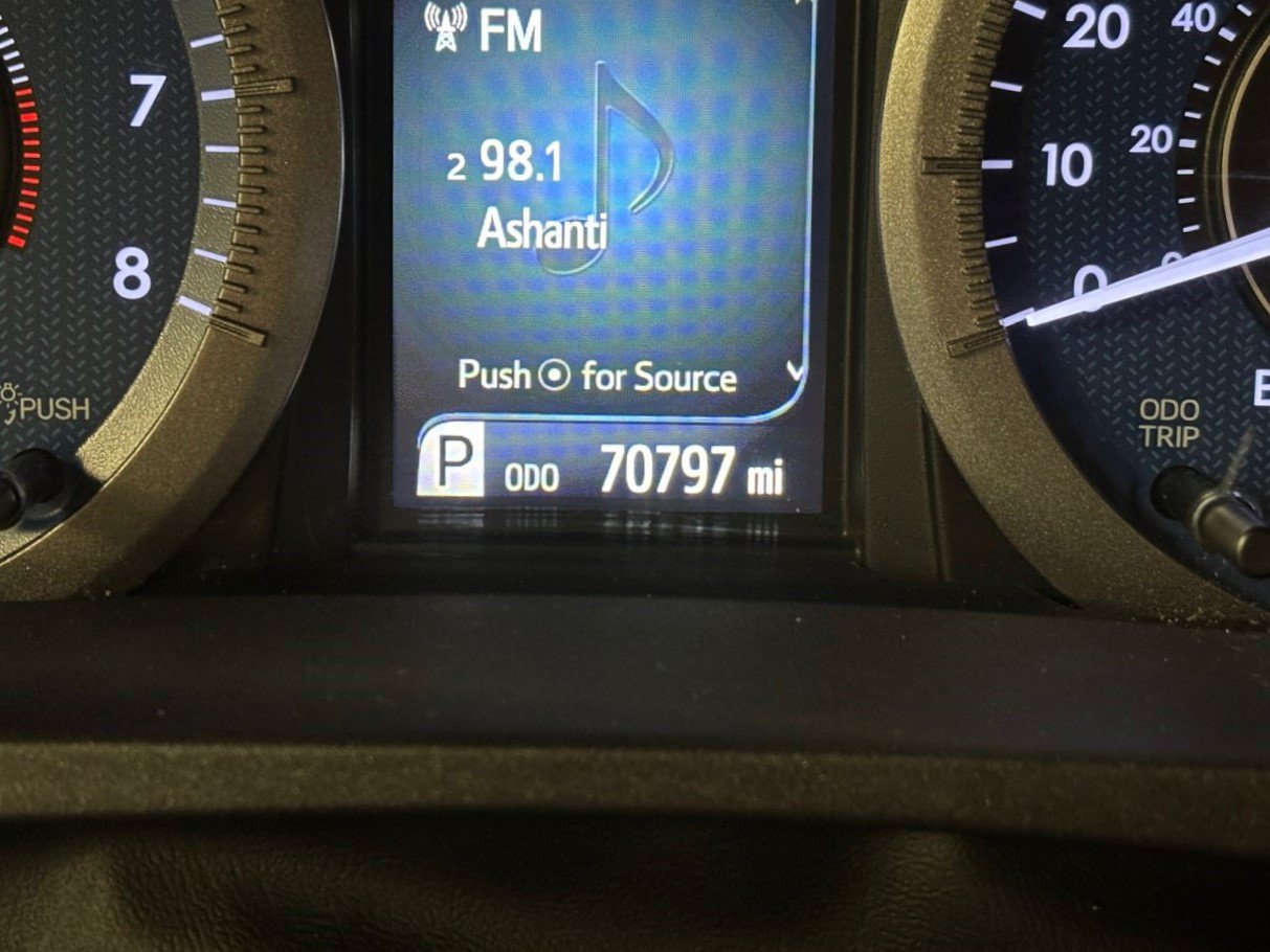 Used 2020 Toyota Sienna XLE FWD image 11