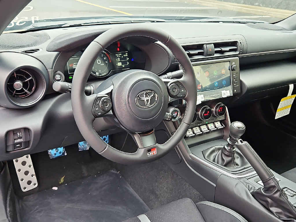 New 2026 Toyota GR86 Premium RWD image 10