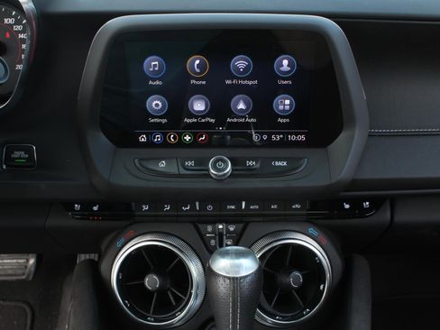 Used 2022 Chevrolet Camaro SS w/ Design Package 2 RWD image 10
