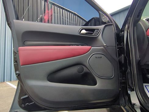 Used 2021 Dodge Durango R/T w/ Tow 'N Go Package image 10