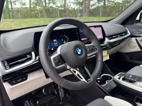 New 2026 BMW X1 xDrive28i w/ M Sport Package AWD/4WD image 13